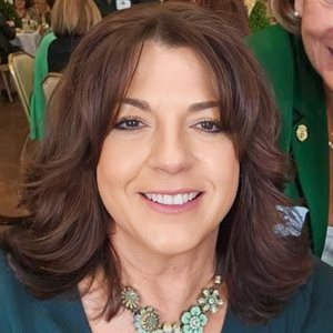 Julie L. Treemarchi